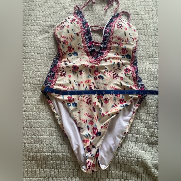 Lucky Brand one piece bathing suit - Picture 9 of 13